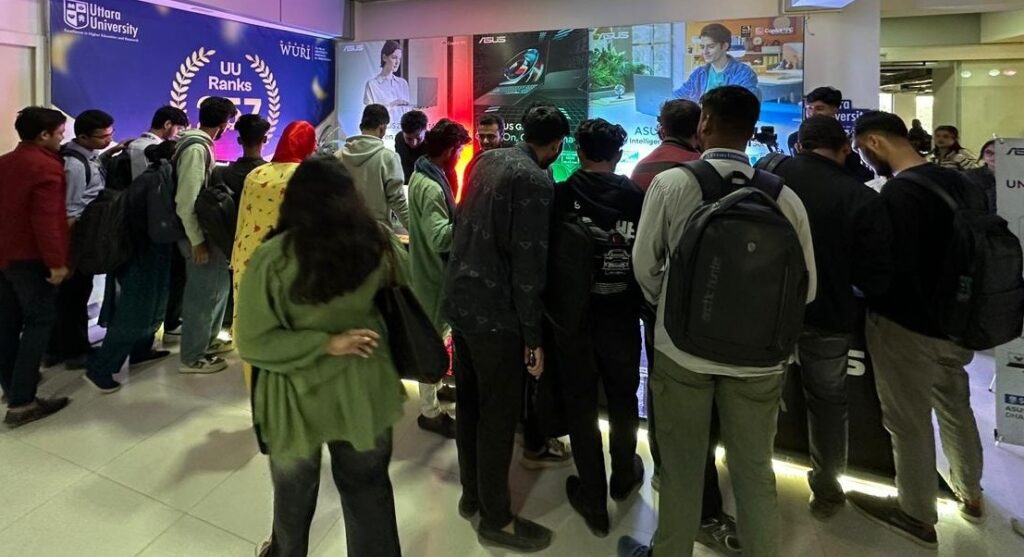 Uttara University Hosts ASUS Tech Storm Campus Experience